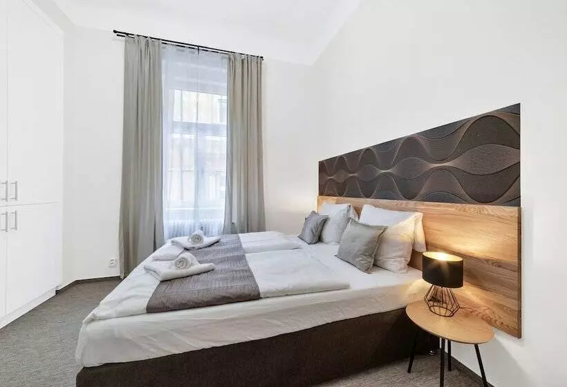 هتل Rezidence Villa Gloria