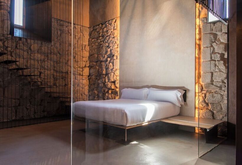 فندق ريفى Torre Mayorazgo