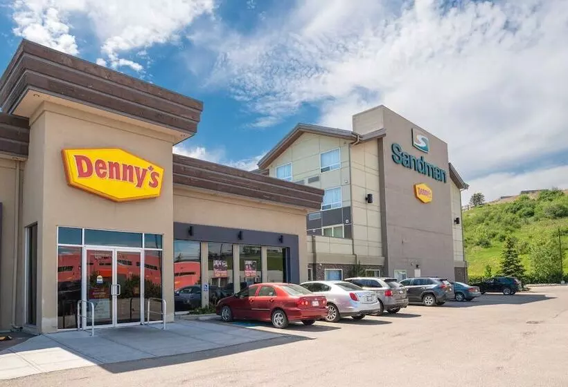 Sandman Hotel & Suites Calgary South