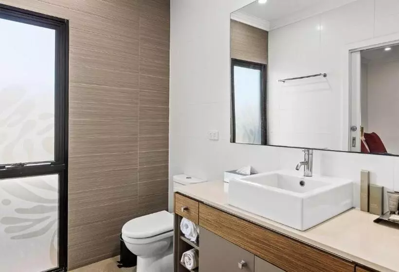 Отель The Pearle Of Cable Beach