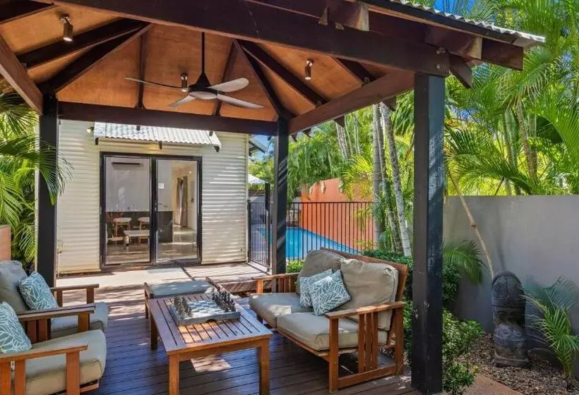 Отель The Pearle Of Cable Beach