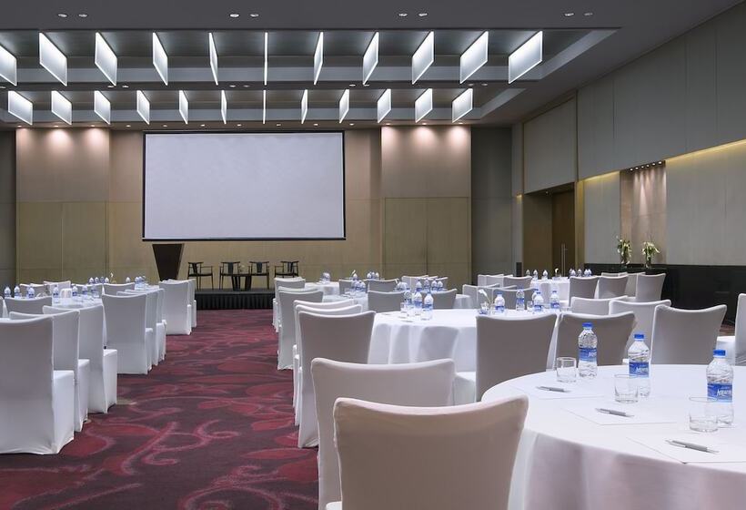 فندق The Westin Mumbai Garden City