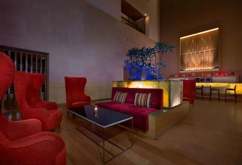 בית מלון כפרי The Westin Mumbai Garden City