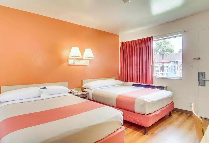 Motel 6jacksonville, Fl  Orange Park