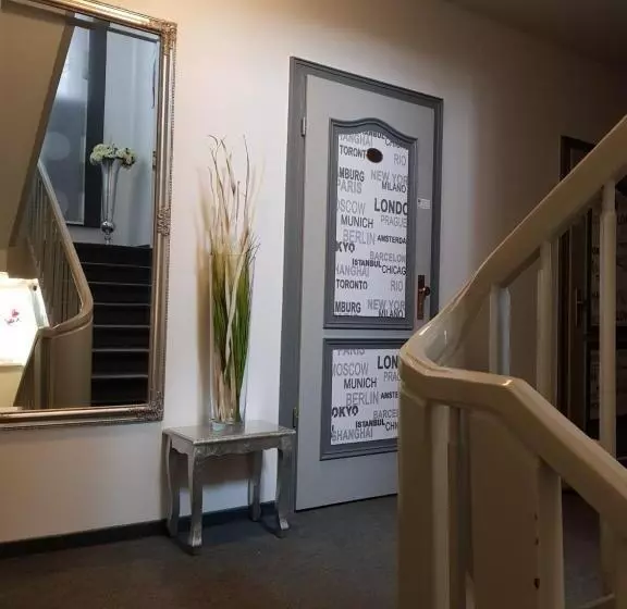 Parkhotel Villingen Und Boardingzimmer