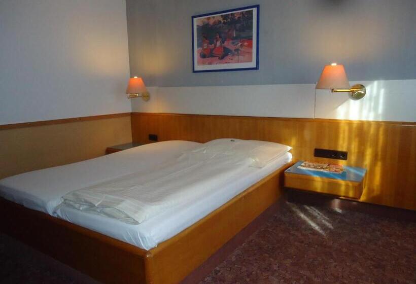 Enjoyhotel Garni Korntal Stuttgart