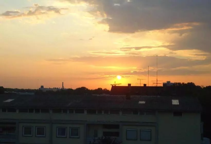 Enjoyhotel Garni Korntal Stuttgart