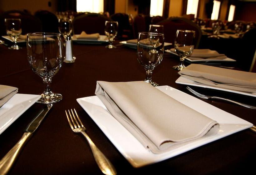 Hampton Inn & Suites Folsom