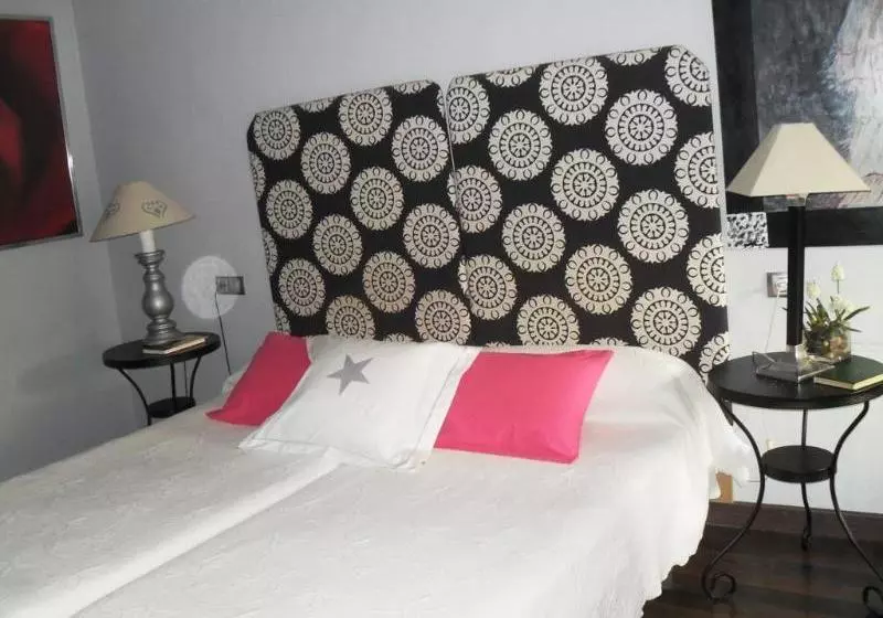 Hostal Alameda Plaza Mayor