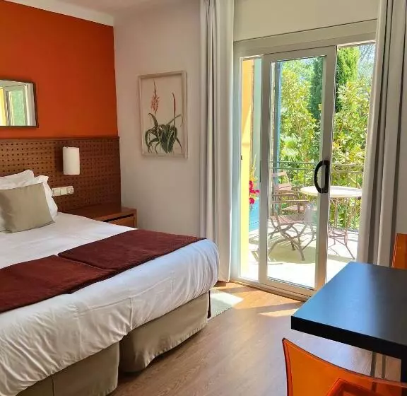 Hotel Aatu   Adults Only