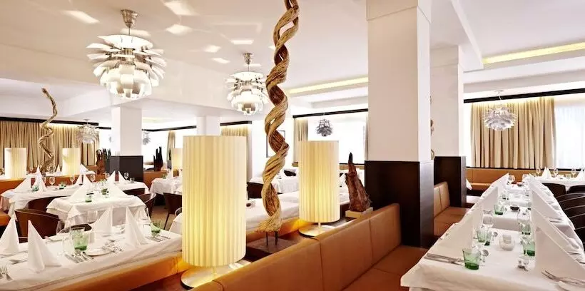 Hotel Alpen Karawanserai