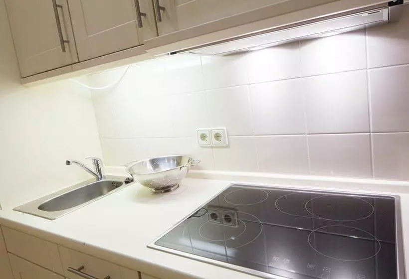 Hotelli Amc Apartments