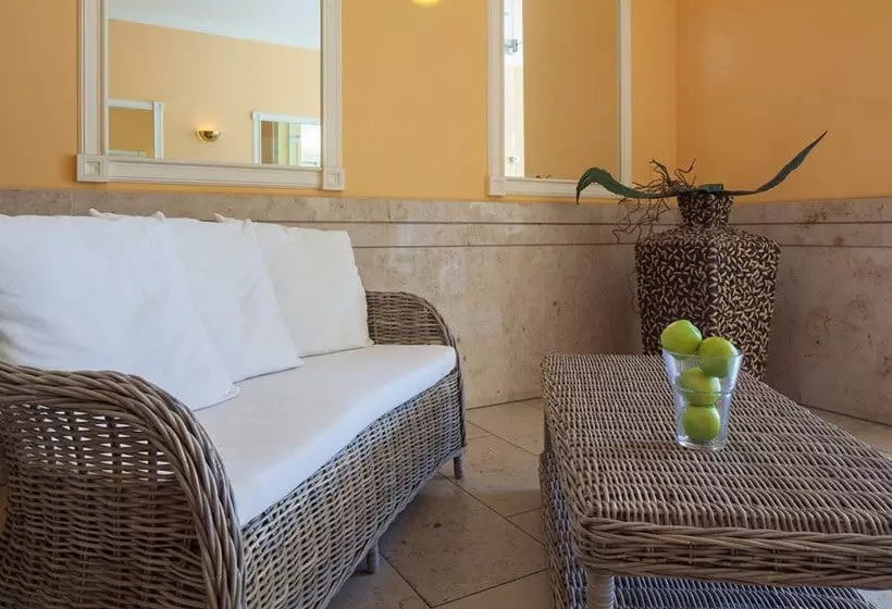 Hotelli Amc Apartments