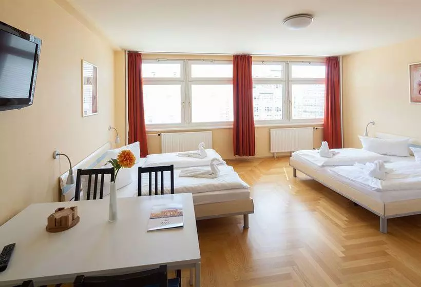 Hotelli Amc Apartments
