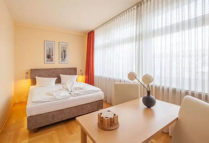 Hotelli Amc Apartments