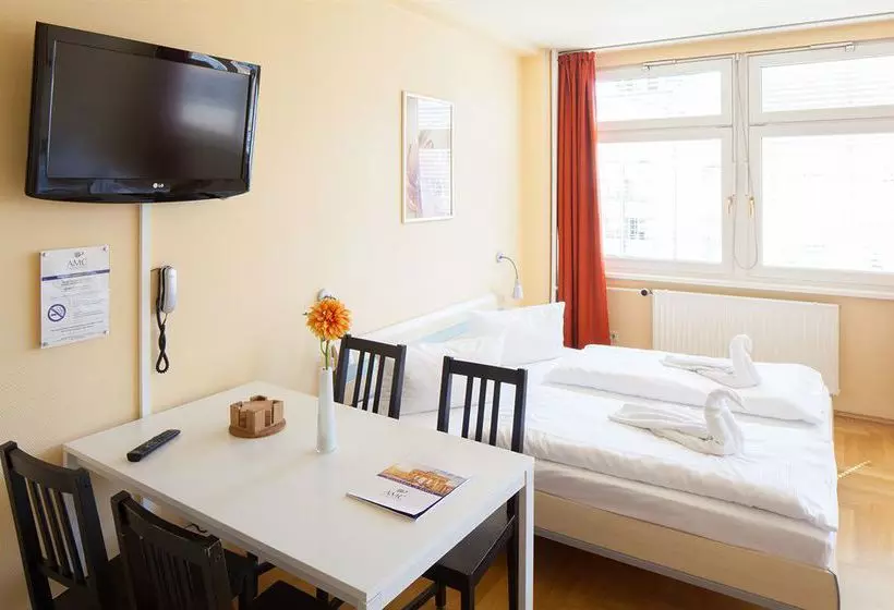 Hotelli Amc Apartments