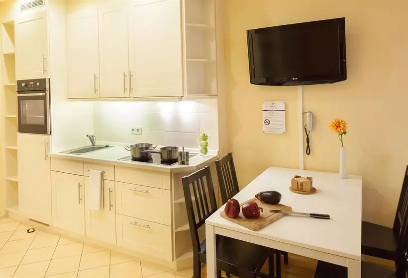 Hotelli Amc Apartments