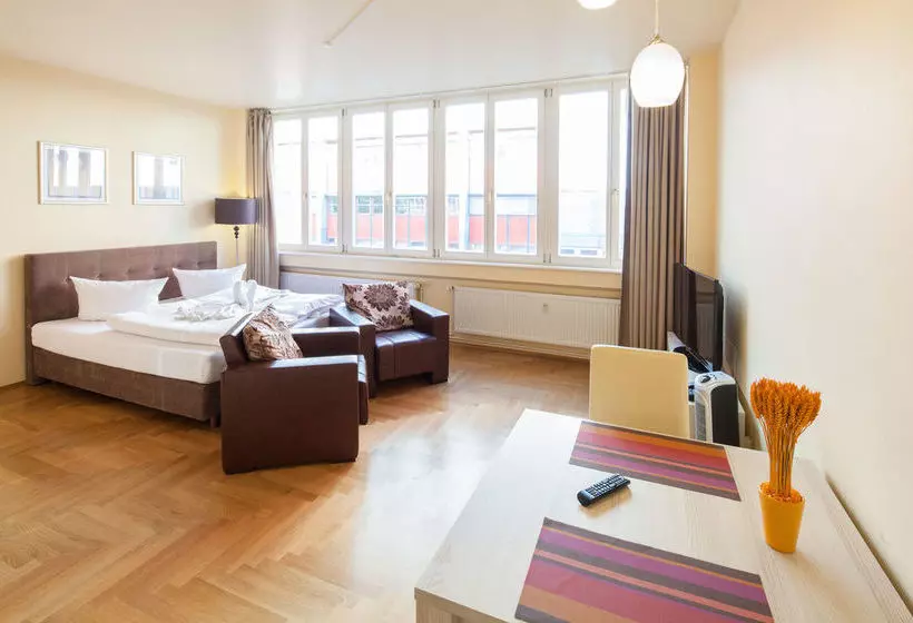 Hotelli Amc Apartments