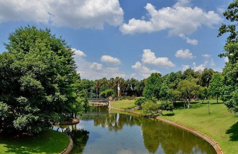 Anew Hotel Roodepoort Johannesburg