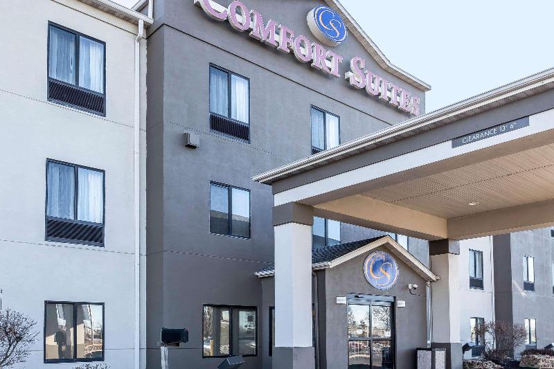 فندق Comfort Suites North