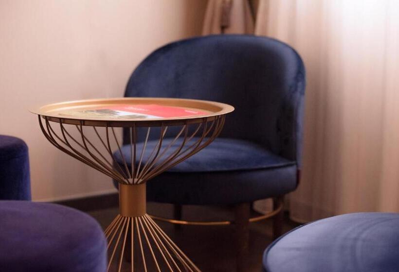 Отель Das Kleine Ritz