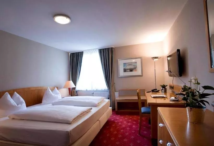 Отель Das Kleine Ritz