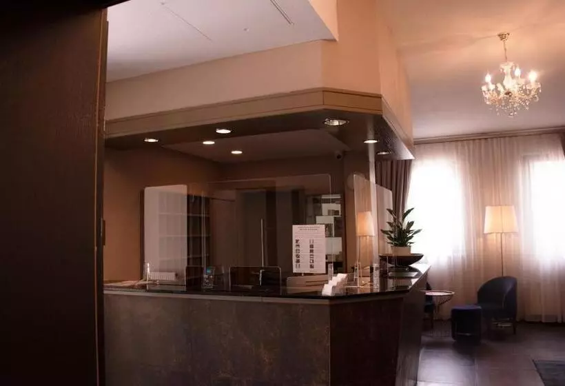 Отель Das Kleine Ritz