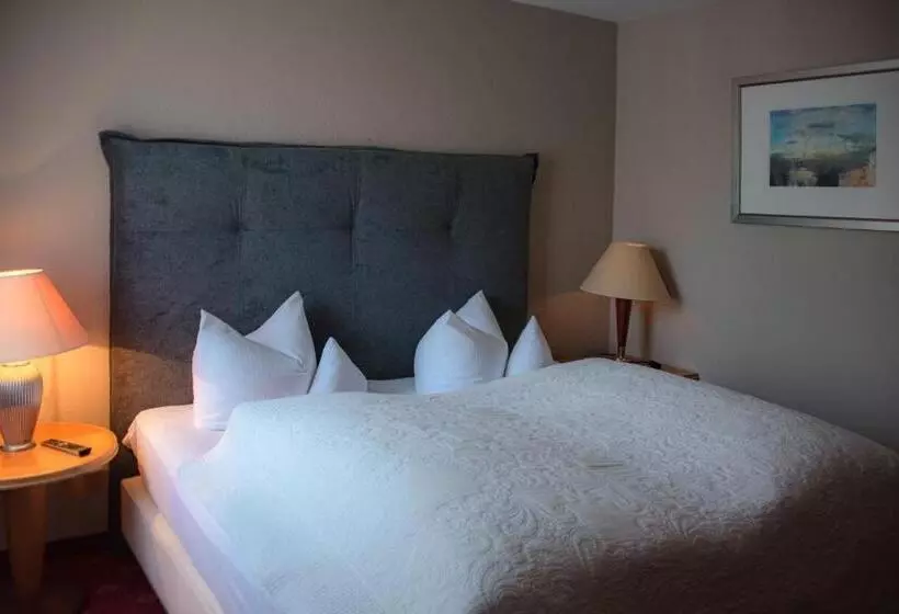 Отель Das Kleine Ritz