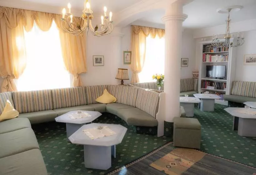 ホテル Garni Hubertus Nostalgie & Charme