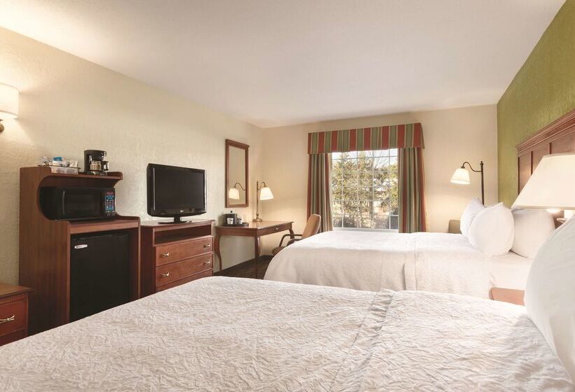 酒店 Hampton Inn & Suites Greenfield