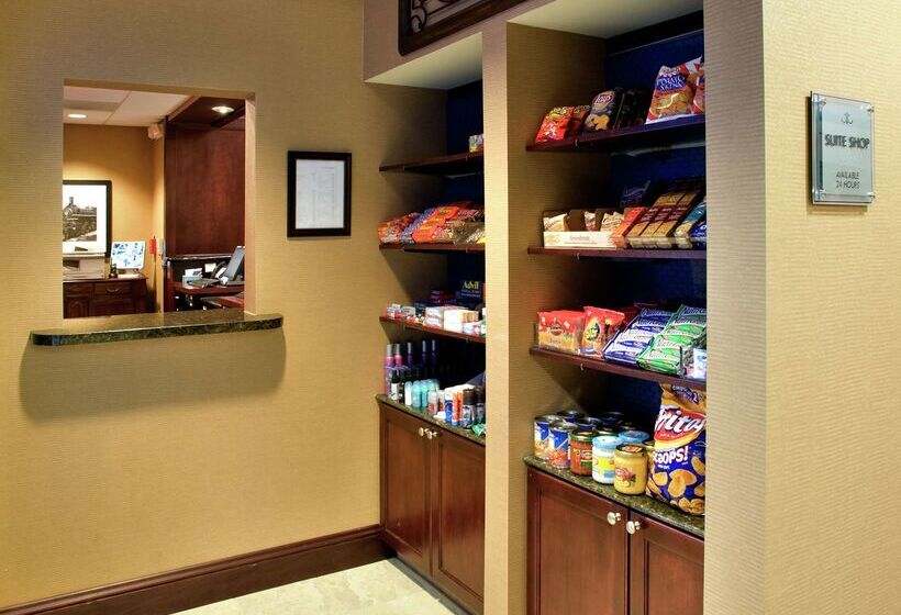 ホテル Hampton Inn & Suites Jackson