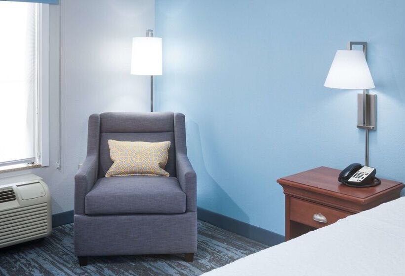 ホテル Hampton Inn & Suites Jackson