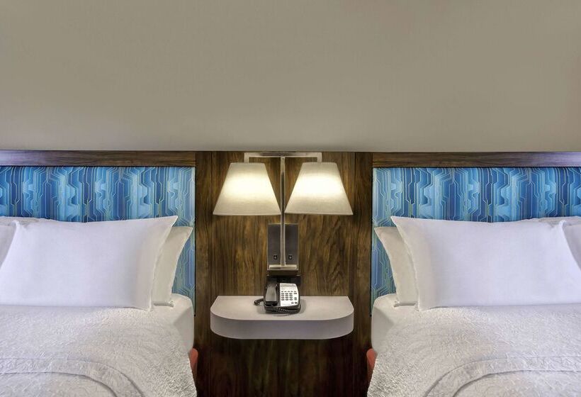 ホテル Hampton Inn & Suites Jackson
