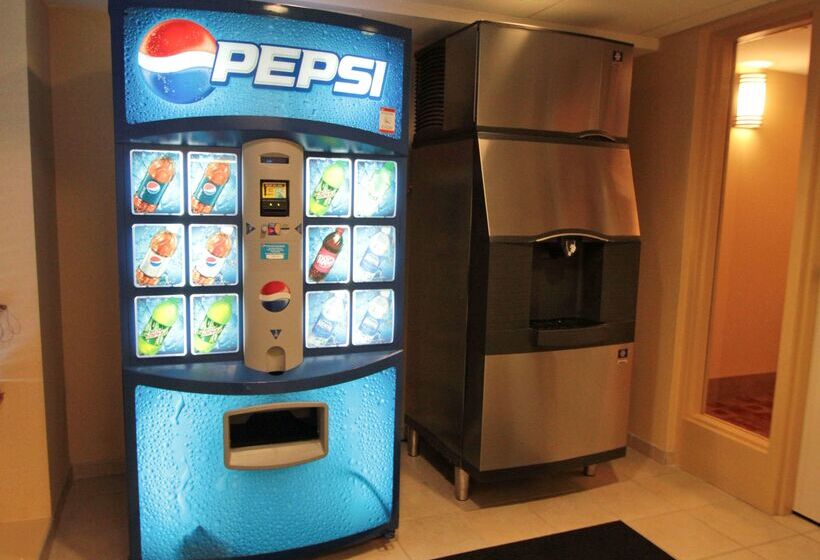 فندق Hampton Inn Hampton Newport News