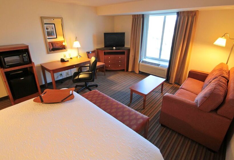 فندق Hampton Inn Hampton Newport News
