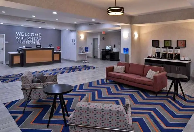 ホテル Hampton Inn Kansas City Northeast