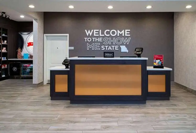 ホテル Hampton Inn Kansas City Northeast