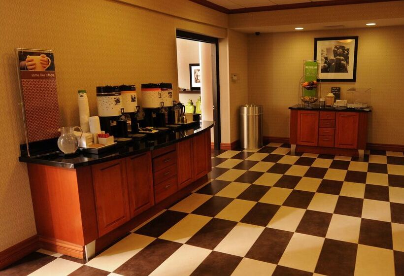 فندق Hampton Inn Omaha West Lakeside