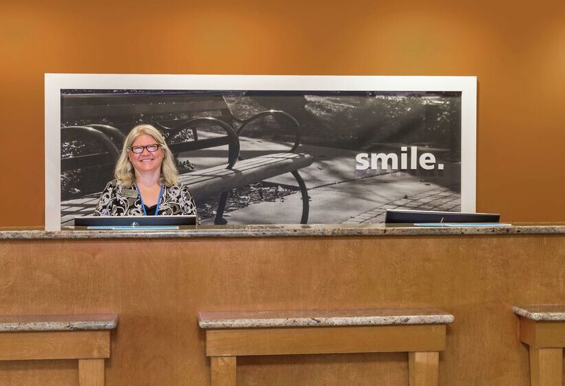 호텔 Hampton Inn Petersburg Southpark Mall