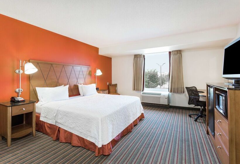 호텔 Hampton Inn Petersburg Southpark Mall