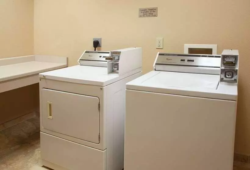 호텔 Hampton Inn & Suites Brownsville