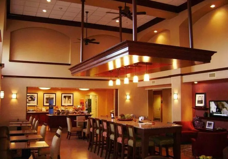 هتل Hampton Inn & Suites St. Louis/south I55