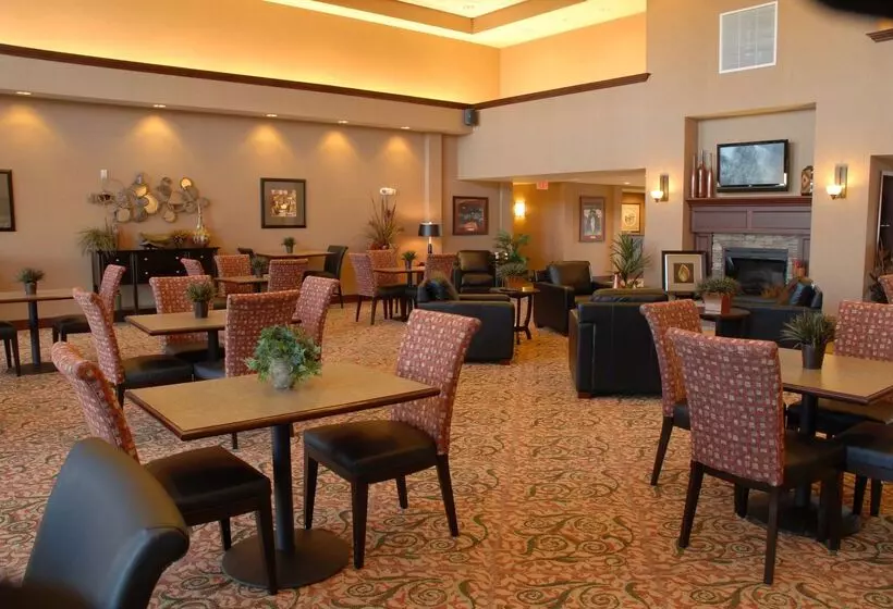 هتل Homewood Suites By Hilton Rock Springs