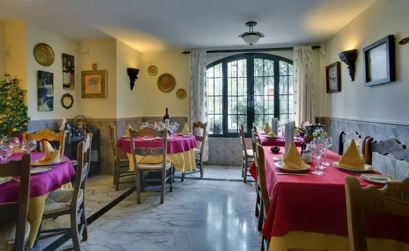 فندق Hospederia V Centenario