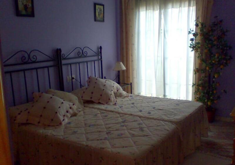 هتل Hospederia V Centenario