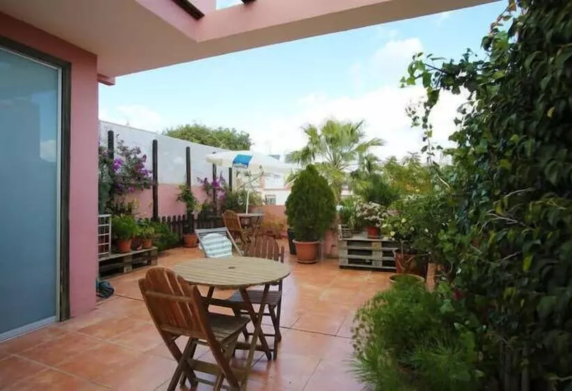 فندق Hospederia V Centenario