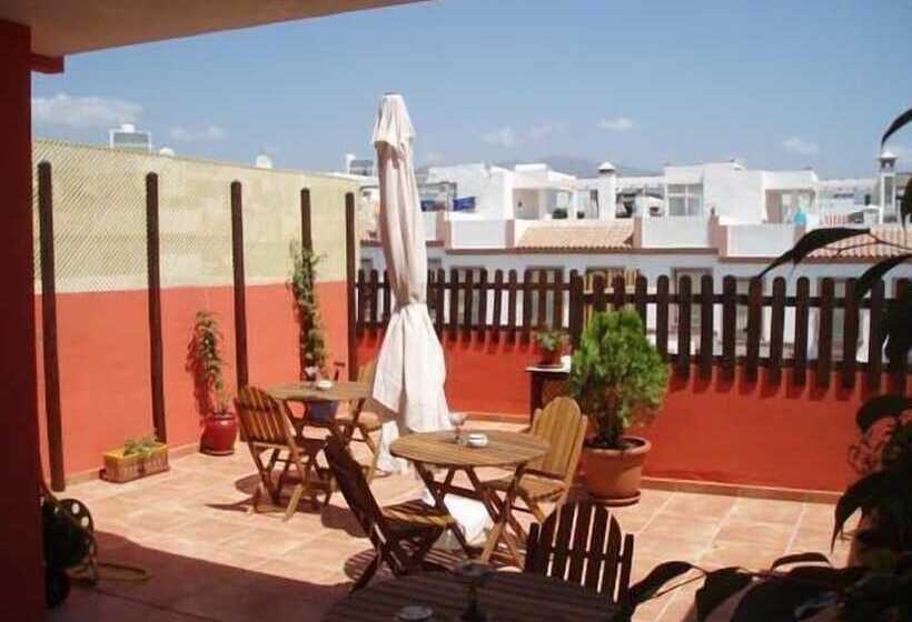 هتل Hospederia V Centenario