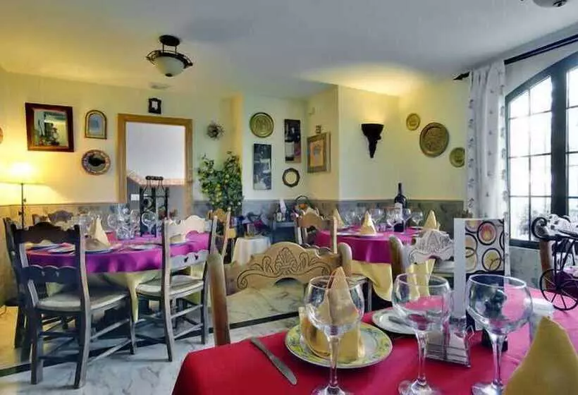 فندق Hospederia V Centenario