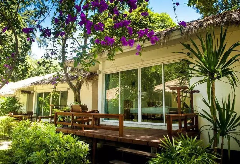 ホテル Larissa Samed Resort