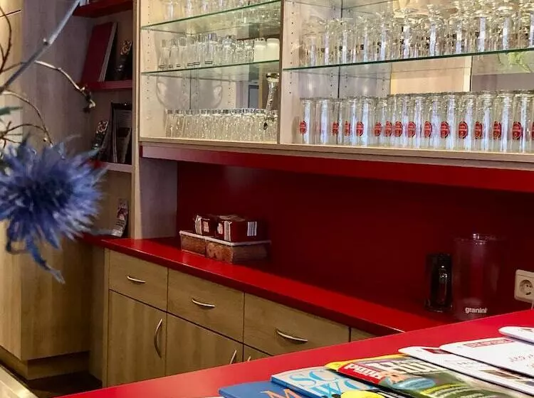 Montana Hotel Köln Bonn Airport